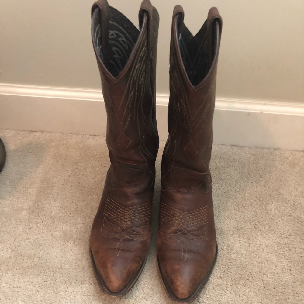 Frye Classic Cowgirl Boots